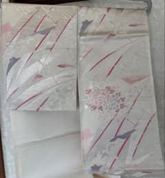 袋帯 花と鳥の模様のサムネイル