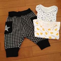 Y&A様専用。ベビーパンツと肌着のサムネイル