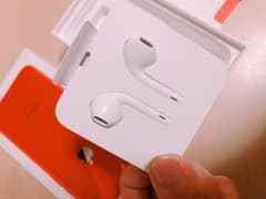 iphone 8 イヤホンのサムネイル
