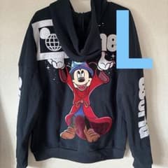 魔法使いの弟子　フロリダディズニー限定パーカー日本未発売 ソーサラーミッキー 魔法使いの弟子 フロリダディズニー限定パーカー日本未発売 ソーサラー