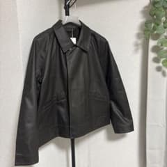 即完品UNIQLO U コーティングブルゾン　XXLサイズ　DARK BROWNのサムネイル
