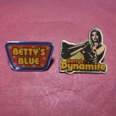 BETTY'S BLUEピンバッジ2点のサムネイル