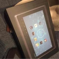 Android タブレットのサムネイル