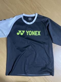 ヨネックス　ロングTシャツのサムネイル