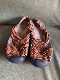 KEEN レザーサンダル　廃盤のサムネイル