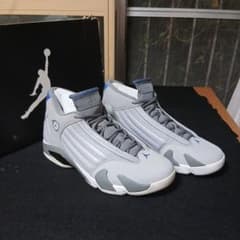 お値下げいたしました　NIKE AIR JORDAN 14のサムネイル