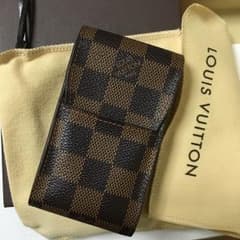 LOUIS VUITTON シガレットケースのサムネイル