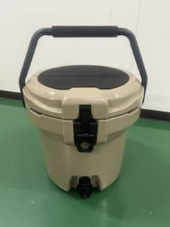 ICELAND COOLER 2.5gal ウォータージャグのサムネイル