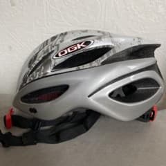 ヘルメットのサムネイル
