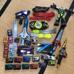 仮面ライダーゼロワン・セイバー・キラメンジャーのサムネイル