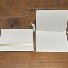 新品未使用 結婚式招待状フォルダー19枚セット ゴールド箔押し シール付きのサムネイル