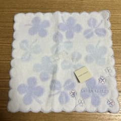 LAURA ASHLEY タオルハンカチ クローバー柄のサムネイル