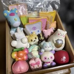 最終値下げ スクイーズまとめ売り 38個 ブルームと他色々のサムネイル