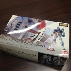 ガンプラ 限定品 RG ガンダムのサムネイル