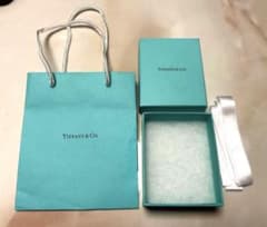 ティファニー　空箱　ショップ袋　リボン Tiffany & Co.のサムネイル