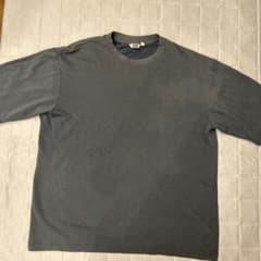 UNIQLO U クルーネックTシャツ ダークグレーのサムネイル