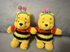 プーさん 蜂のコスチューム キーホルダー 2体セットのサムネイル