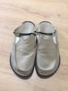 NIKE ナイキ スリッポンのサムネイル