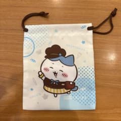 ちいかわ　ココスコラボ　巾着　ハチワレのサムネイル