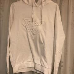 guess フーディーのサムネイル