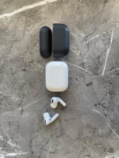 【純正】AirPods Pro MWP22J/Aのサムネイル
