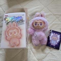 POP MART LUCK ぬいぐるみ 薄紫のサムネイル