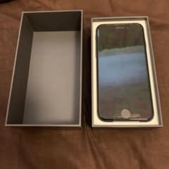 iPhone 8 Space Gray 64 GB SIMフリーのサムネイル