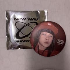 TREASURE 缶バッジ ヒョンソク NEW WAVのサムネイル