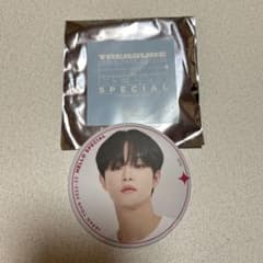 TREASURE HELLO SPECIAL 缶バッジのサムネイル