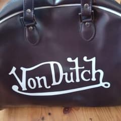 美品　Von Dutch　ボンダッチ　キャンバス生地　ハンドバッグy2k レトロ Von Dutch ボンダッチ ボストンバッグ ブラウンY2K - メルカリ