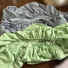 クイーンサイズ ボックスシーツ ２点まとめ売り