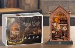 Magic Abode ブックヌックキット ドールハウス　電池、接着剤付き