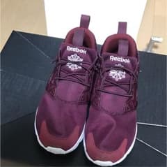 値下げ中！！Reebok フューリーライトのサムネイル