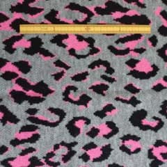 レオパード柄 裏起毛ジャガードニット生地のサムネイル