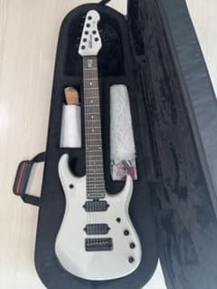 MUSIC MAN JP15 7弦 ketracel whiteのサムネイル