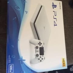 PlayStation®4 グレイシャー・ホワイト 500GB CUH-210…のサムネイル