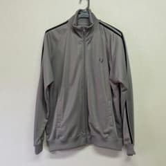 FRED PERRY トラックジャケット ポルトガル製 M グレー FRED PERRY トラックジャケット グレー ポルトガル製 灰×黒ライン