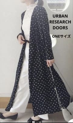 URBAN RESEARCH DOORS ドットカシュクールガウンワンピースのサムネイル