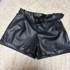 SHEIN 가짜 가죽 반바지 블랙 10Y