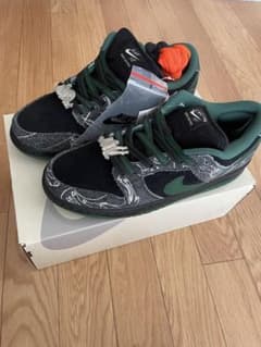 There Skateboards × Nike SB Dunk Low Proのサムネイル