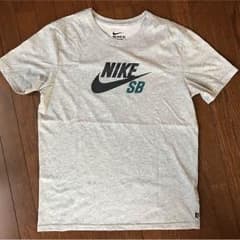NIKE ロゴTシャツ グレー L 値下げしましたのサムネイル