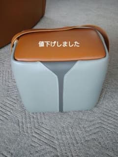 収納付きスツール グレーとキャメル色のサムネイル