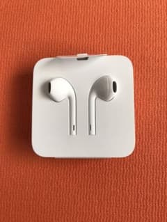 iPhone純正イヤホンのサムネイル
