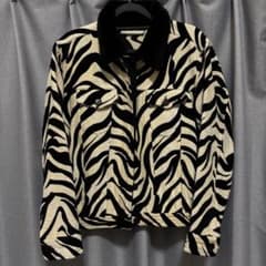 ゼブラ柄ジャケット 短丈 厚手 vintage レア デザイナーのサムネイル