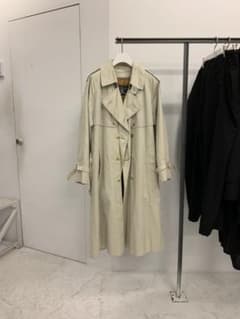 Burberry トレンチコートのサムネイル