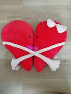 ハートのぬいぐるみのサムネイル