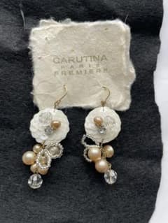 CARUTINA PARIS PREMIERE ピアスのサムネイル