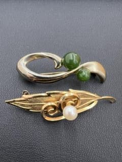 パールとヒスイ ヴィンテージブローチセット