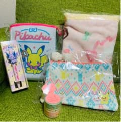 ポケモンセンター　グッズ　新品未開封品のサムネイル