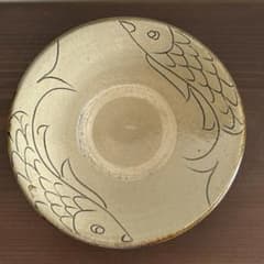 No.117 魚紋の7寸皿　やちむんのサムネイル